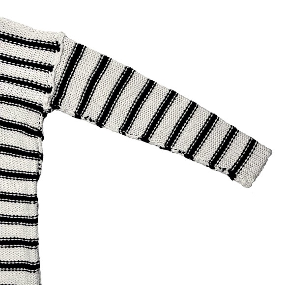 LAUREN Ralph Lauren Turtle Neck Exposed Seam Knit Striped Sweater - Picture 2 of 6